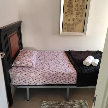 Holiday home Townhouse La Farola With Parking *