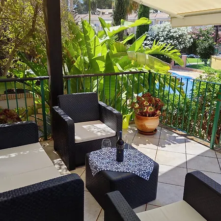 Townhouse La Farola With Parking *